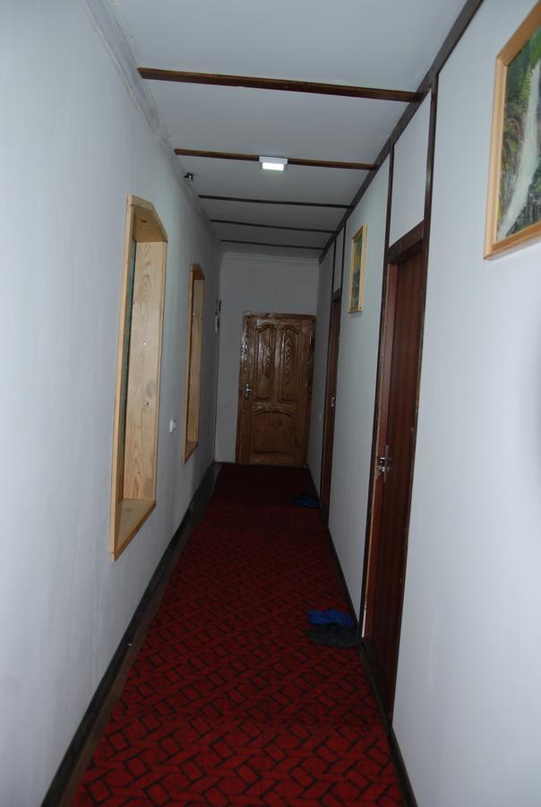 Laila Guest House Mestia Exteriér fotografie
